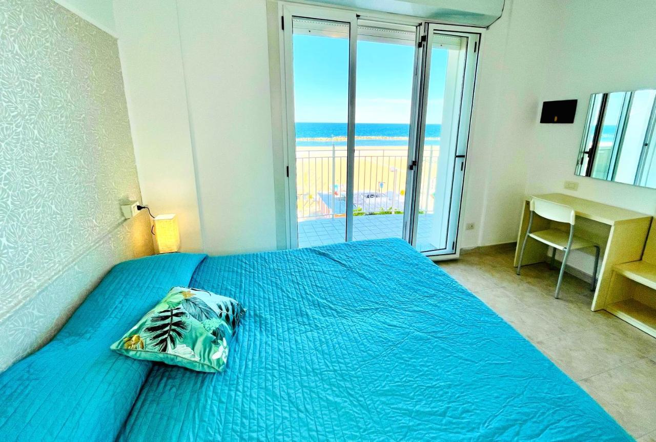 Residence Frontemare 里米尼 外观 照片